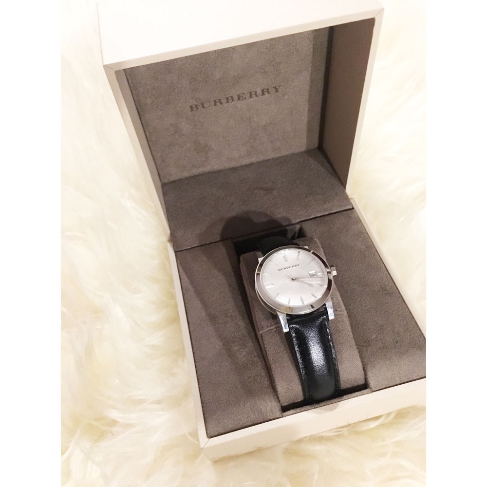 Burberry Watch, authentic